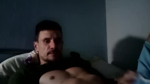 Snapshot of weci77 chatting on 01-10-26, 03:47 weci77 online show from 01-10-26, 03:47