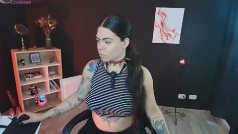 Snapshot of wednesdayfriday chatting on 12-11-24, 06:20 Wednesday Please help me to reach 111 thumbs up online show from 12-11-24, 06:20