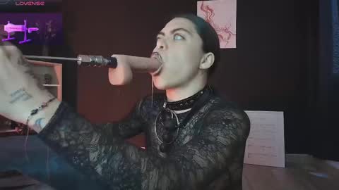 Snapshot of wednesdayfriday chatting on 02-25-25, 05:25 Wednesday Please help me to reach 111 thumbs up online show from 02-25-25, 05:25