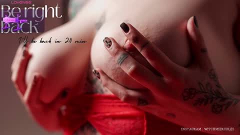 Snapshot of wednesdayfriday chatting on 03-09-25, 08:21 Wednesday Please help me to reach 111 thumbs up online show from 03-09-25, 08:21