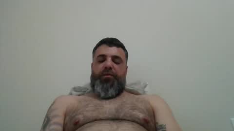 Snapshot of weezy210 chatting on 05-04-26, 11:45 Weezy online show from 05-04-26, 11:45