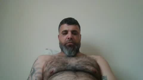 Snapshot of weezy210 chatting on 06-22-26, 10:40 Weezy online show from 06-22-26, 10:40