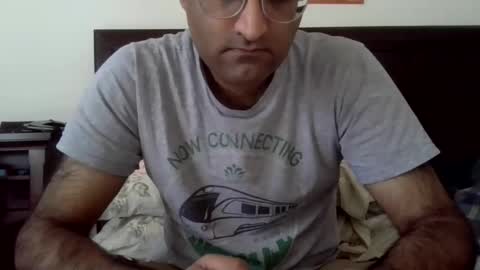 Snapshot of wefjkasdhfsn chatting on 11-18-25, 06:45 Your Toy Joy Boy online show from 11-18-25, 06:45