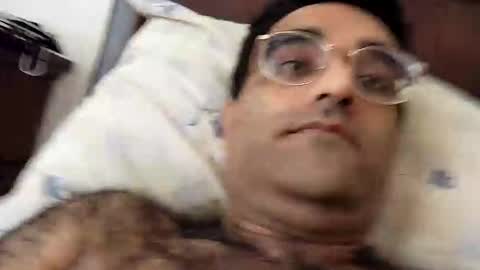 Snapshot of wefjkasdhfsn chatting on 12-14-25, 05:40 Your Toy Joy Boy online show from 12-14-25, 05:40