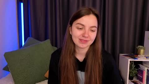 Weird Bird online show from 04-20-26, 04:04