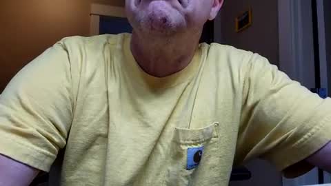 Snapshot of welderod chatting on 06-14-26, 04:20 welderod online show from 06-14-26, 04:20