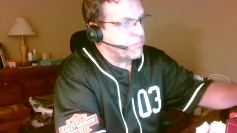 Snapshot of welderod chatting on 07-05-26, 05:25 welderod online show from 07-05-26, 05:25