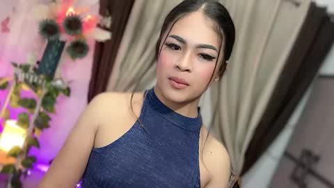 Snapshot of wellcumbabyxx chatting on 02-13-26, 05:20 Hi Im LOVIE Please dont forget to follow and thumbs up me online show from 02-13-26, 05:20