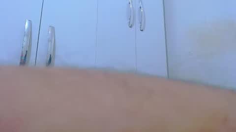 wellingtont online show from 09-17-25, 04:03