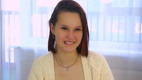 Nora online show from 09-10-25, 07:41