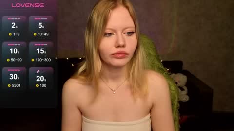 Wendy online show from 10-14-25, 01:17