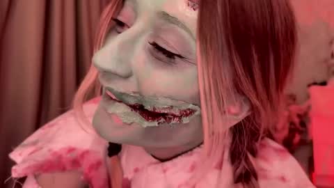 Daisy    online show from 10-31-25, 03:46