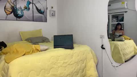 Wendy Alex online show from 01-07-26, 01:30