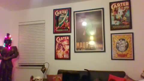 Snapshot of wendycu chatting on 12-21-25, 01:24 WendyCU online show from 12-21-25, 01:24