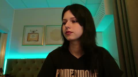  Wendy online show from 11-20-25, 08:14