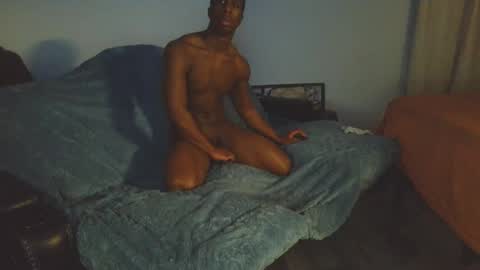 Snapshot of wes12121212 chatting on 12-18-25, 12:49 wes12121212 online show from 12-18-25, 12:49