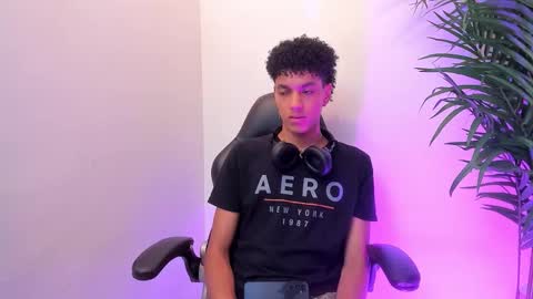 WES online show from 01-16-26, 04:22