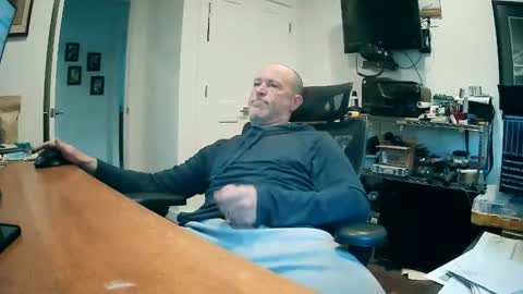 weseeyouwatching online show from 02-12-26, 06:03