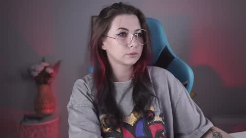 little girl who is always rightLisa online show from 12-27-24, 08:45