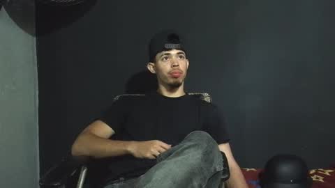 Snapshot of wesley_77 chatting on 03-01-26, 10:12 wesley_77 online show from 03-01-26, 10:12