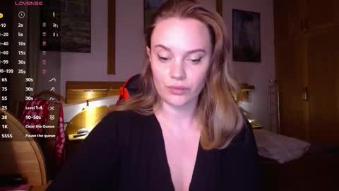 Lana online show from 03-09-26, 06:12