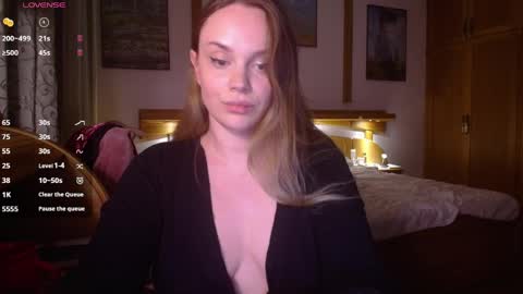 Lana online show from 04-07-26, 07:03