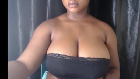 Snapshot of wet_xxpussy55 chatting on 02-13-26, 05:25 Sonia online show from 02-13-26, 05:25