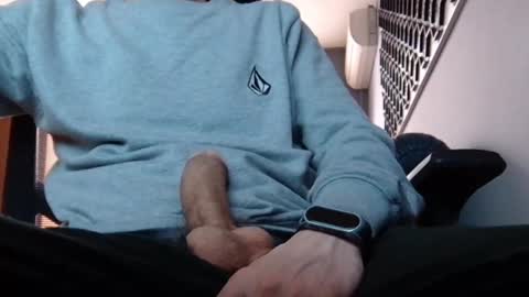 Snapshot of wetbigdickstream chatting on 02-11-25, 12:17 Wetbigdickstream online show from 02-11-25, 12:17