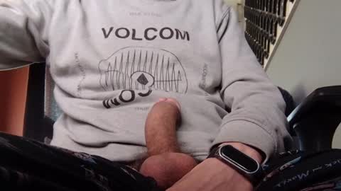 Snapshot of wetbigdickstream chatting on 02-15-25, 07:16 Wetbigdickstream online show from 02-15-25, 07:16