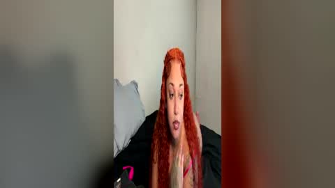 Snapshot of wetcreamerr chatting on 06-17-26, 04:19 SheSquirts online show from 06-17-26, 04:19