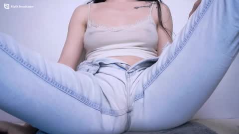 Snapshot of wetdream221 chatting on 03-12-25, 07:02 Beatrice Moan from LovenseWet from Tip MenuOpen for Private online show from 03-12-25, 07:02