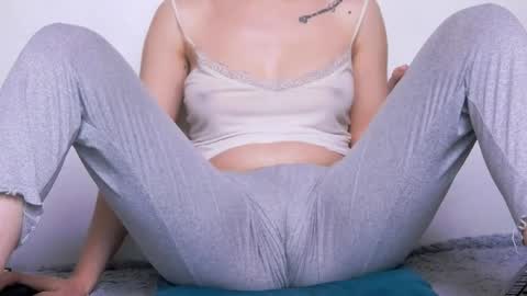 Snapshot of wetdream221 chatting on 04-23-26, 05:08 Beatrice Moan from LovenseWet from Tip MenuOpen for Private online show from 04-23-26, 05:08