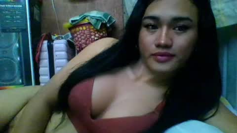 Snapshot of wetdreamasiax chatting on 07-25-26, 06:22 jess online show from 07-25-26, 06:22