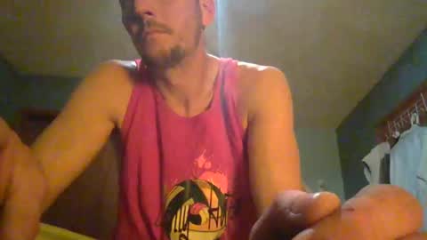 Snapshot of wetduck77777 chatting on 11-21-25, 08:35 wetduck77777 online show from 11-21-25, 08:35