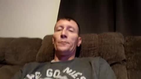 Snapshot of wetduck77777 chatting on 12-20-25, 12:34 wetduck77777 online show from 12-20-25, 12:34