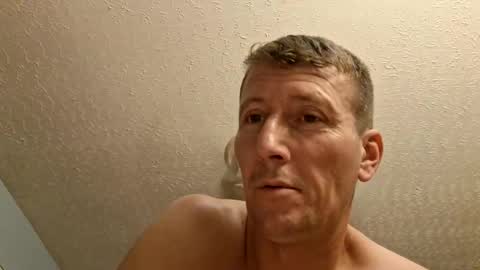 Snapshot of wetduck77777 chatting on 07-06-26, 07:49 wetduck77777 online show from 07-06-26, 07:49