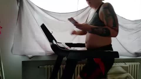 Wetgerman online show from 02-21-26, 01:01