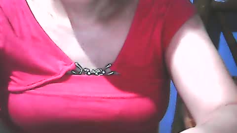 Snapshot of wethornypussy4u chatting on 07-03-26, 05:25 wethornypussy4u online show from 07-03-26, 05:25