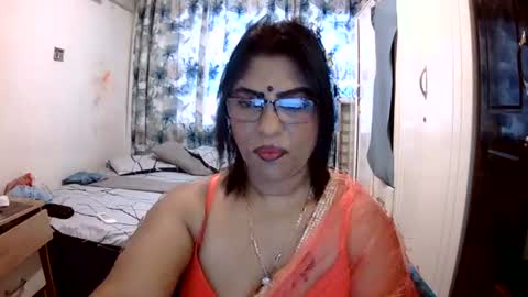 Snapshot of wetindian1971 chatting on 07-20-26, 05:44 kavita online show from 07-20-26, 05:44