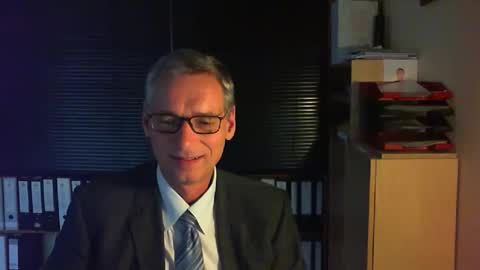 Snapshot of wetsuitedman chatting on 09-09-25, 04:06 Franz online show from 09-09-25, 04:06