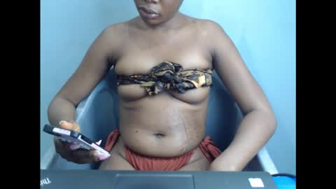 wetxxbabe online show from 10-11-25, 09:30