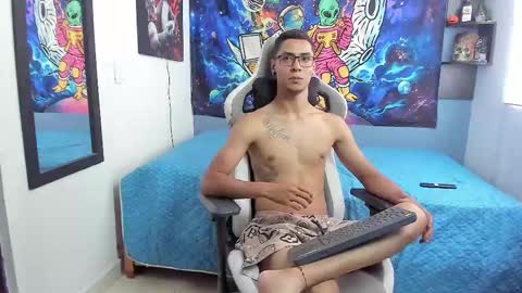 Snapshot of wexx_ chatting on 02-18-25, 08:58 wex online show from 02-18-25, 08:58