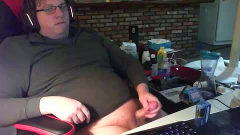 whateverdude555 online show from 12-05-25, 01:58