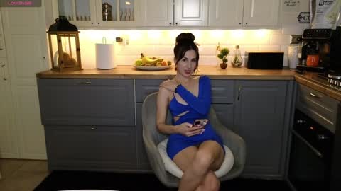 Victoria Maria online show from 01-13-25, 10:14