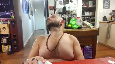 wheelzie online show from 02-04-25, 01:16