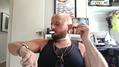 wheelzie online show from 11-24-25, 04:34