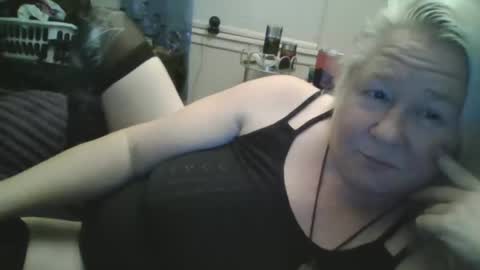 whipsnap19 online show from 10-27-25, 10:52