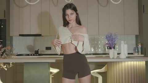 Naomi online show from 11-20-25, 02:23