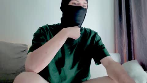 Snapshot of whispero_o chatting on 10-06-25, 09:18 whispero_o online show from 10-06-25, 09:18