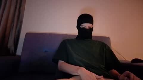 Snapshot of whispero_o chatting on 10-11-25, 08:57 whispero_o online show from 10-11-25, 08:57